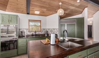 6831 E STAGECOACH PASS, Carefree, AZ 85377