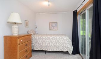 2768 Cutters Grove Cir, Anoka, MN 55303