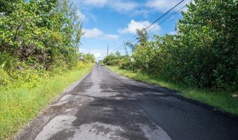 2 Nd Ave, Keaau, HI 96749