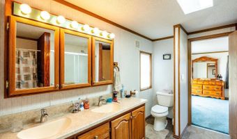 555 Trabing Rd, Buffalo, WY 82834