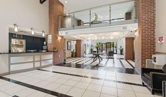 1021 N GARFIELD St 323, Arlington, VA 22201