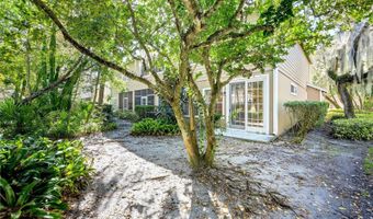 641 MAPLE OAK Cir 101, Altamonte Springs, FL 32701