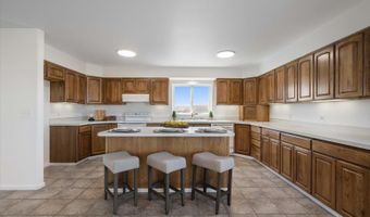 16132 E Love Ln, Benton City, WA 99320