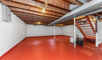 1025 Western Dr, Ann Arbor, MI 48103