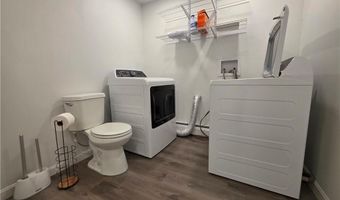 39 Allendale Ave, North Providence, RI 02911