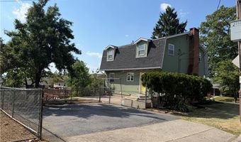 2548 28th St SW, Allentown, PA 18103