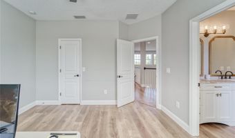 5225 BRIGHTON SHORE Dr, Apollo Beach, FL 33572