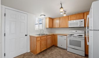 404 CRIBBON Ave, Cheyenne, WY 82001