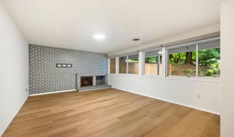 7614 HAMILTON SPRING Rd, Bethesda, MD 20817