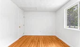 107 Huckleberry Rd, North Kingstown, RI 02852