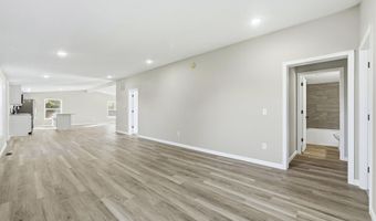 406 W Lincoln St, Ashley, IN 46705