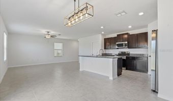 5224 WHITE CHICORY Dr, Apollo Beach, FL 33572