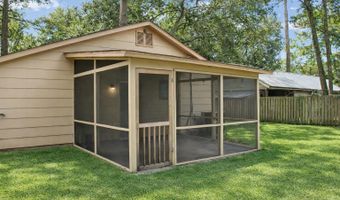 2 Wallace Rd, Beaufort, SC 29907