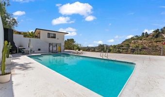 9586 Alto Dr, La Mesa, CA 91941