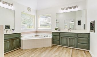 416 Hurricane Creek Cir, Anna, TX 75409
