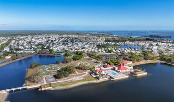 926 Frangi Pani Dr, Barefoot Bay, FL 32976