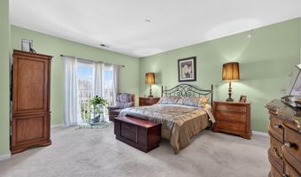 28 N De Baun Ave 304, Airmont, NY 10901