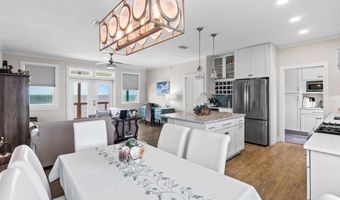 14 Tarpon St, Alligator Point, FL 32346