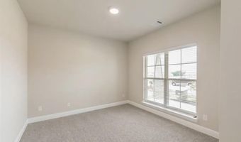 214 Navajo Trl, Alvarado, TX 76009