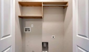 1315 N Azena St, Andover, KS 67002