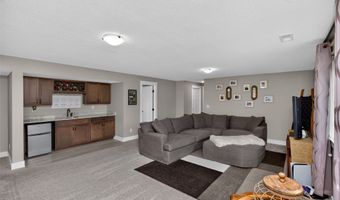 4116 NW Applewood St, Ankeny, IA 50023