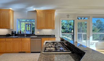 97661 MARINA HEIGHTS Loop, Brookings, OR 97415