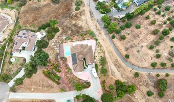 2387 Country Heights Rd, Escondido, CA 92026