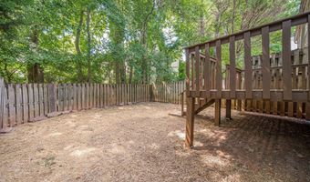 6614 Meadow Grn, Peachtree Corners, GA 30092