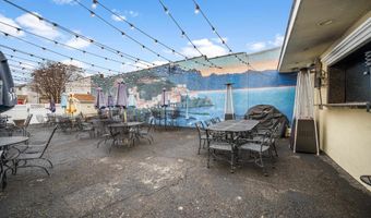 31 COTTAGE St, Bayonne, NJ 07002