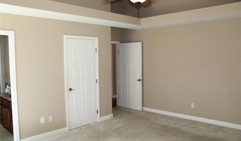 3214 E Leverett Ct, Alton, IL 62002