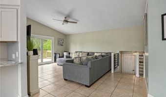 2515 E Primrose Ln, Altamont, IL 62411