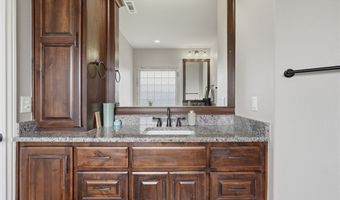 3705 SW Banbury Dr, Bentonville, AR 72713