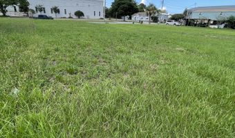 270 3rd St, Biloxi, MS 39530