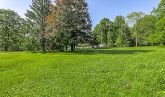 627 Haverstraw Rd, Airmont, NY 10901