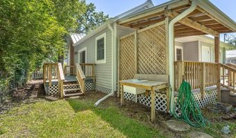 106 17th St, Apalachicola, FL 32320