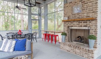 7 Holbrook Dr, Beaufort, SC 29902