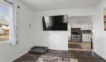 817 W PACKARD St, Appleton, WI 54914