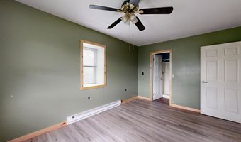 445 W River Rd, Augusta, ME 04330