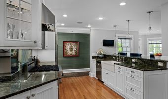 636 Lebrun Rd, Amherst, NY 14226