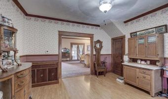 1418 Cleveland Ave, Baxter Springs, KS 66713