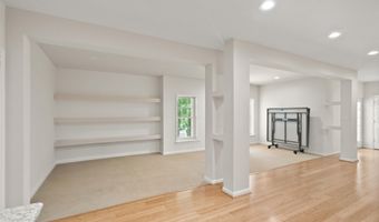 43878 CAMELLIA St, Ashburn, VA 20147
