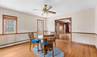 149 9th St, Belford, NJ 07718