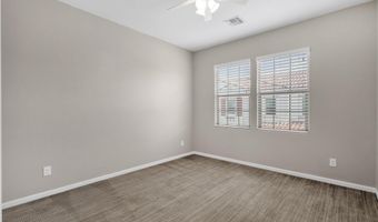 2477 W MARKET Pl 34, Chandler, AZ 85248