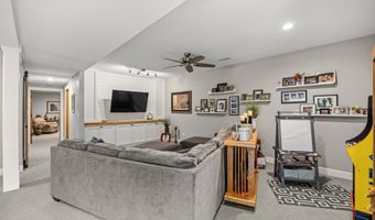 25143 Sportsmans Club Rd, Adel, IA 50003