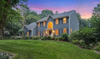 91 Woodridge Dr, North Kingstown, RI 02874