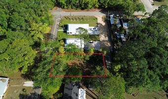206 13th St, Apalachicola, FL 32320