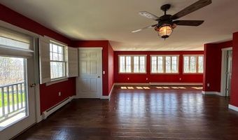 11 Treat St, Belfast, ME 04915