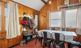 407 Diggles Pl, Alloway, NJ 07422