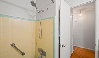 1340 Loring St, San Diego, CA 92109