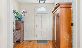 26 Sheridan Rd, Asheville, NC 28803